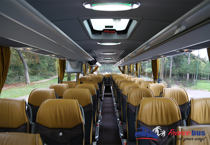 Location de bus à l'aéroport de Beauvais