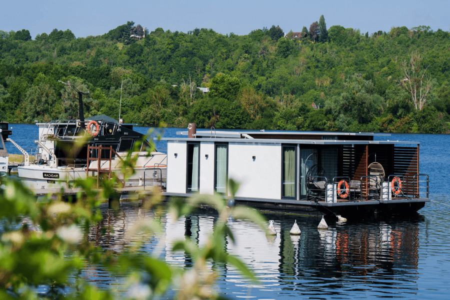 La Saint-Valentin : le week-end des amoureux en France 2 L'escale Royale, chambre sur la Seine, Paris
