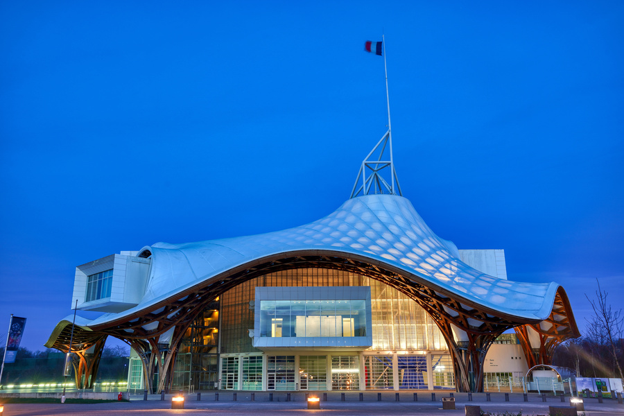An exceptional weekend in Metz: the perfect guide for exploring the golden city in a group of 3 Centre Pompidou-Metz