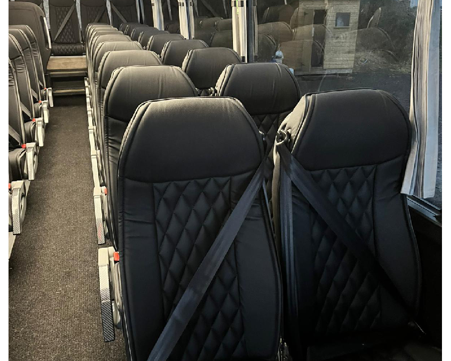 Midibus 25-35 places 10 Minibus interieur 30 places francebus