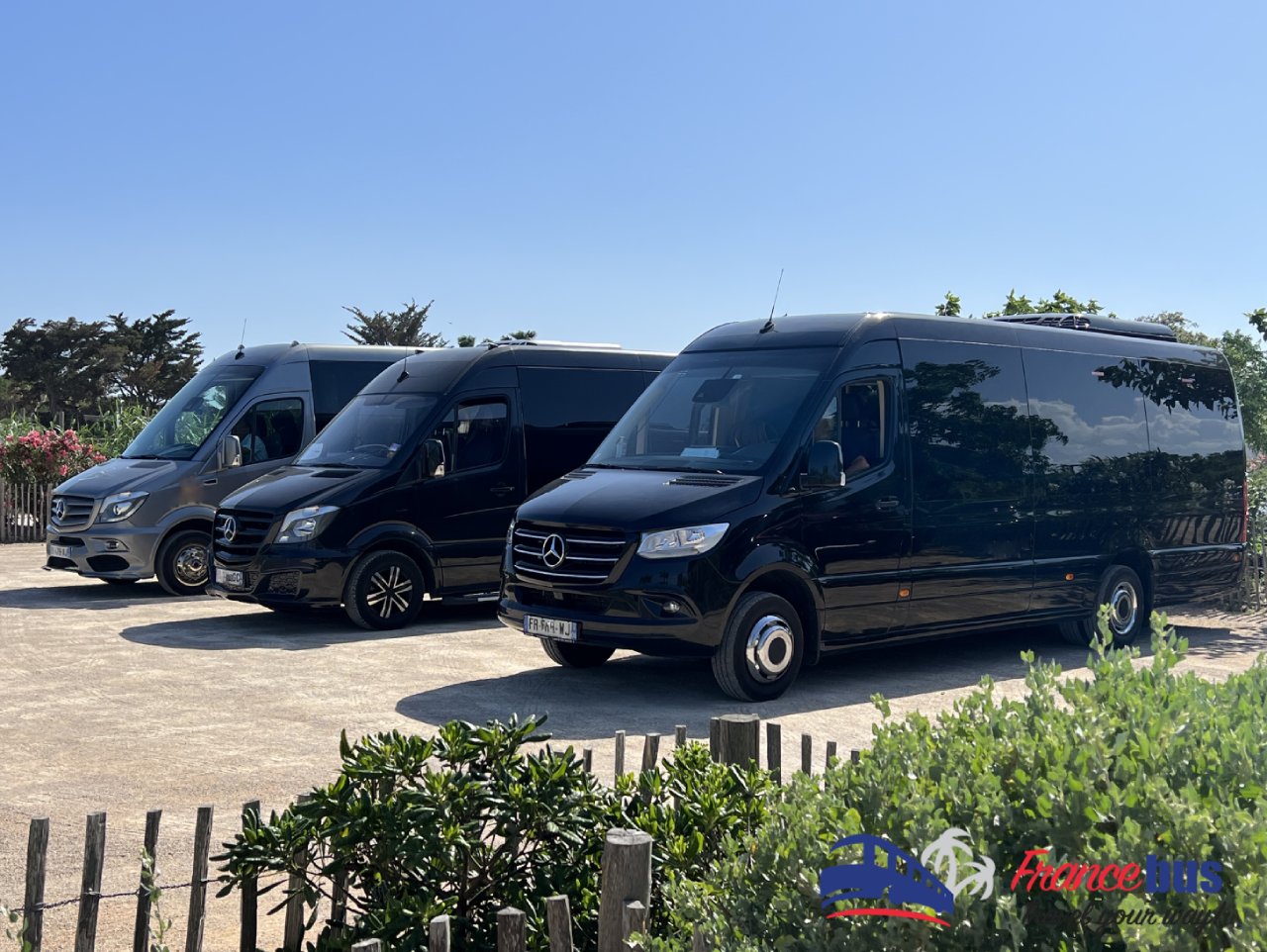 19-seater minibus 1 Sprinter Francebus 19 seaters